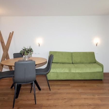 מונטניה Residence Haus Heinrich מראה חיצוני תמונה
