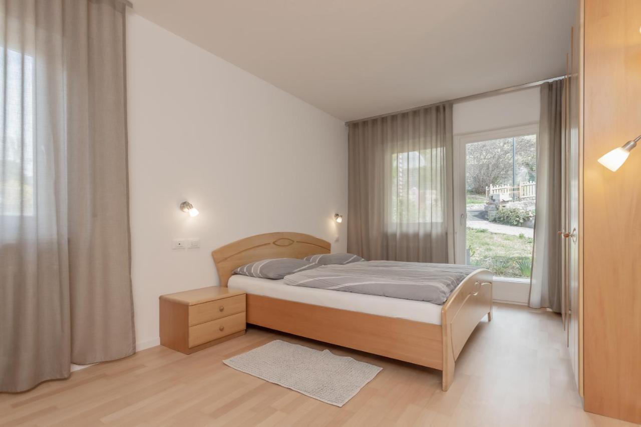 מונטניה Residence Haus Heinrich מראה חיצוני תמונה